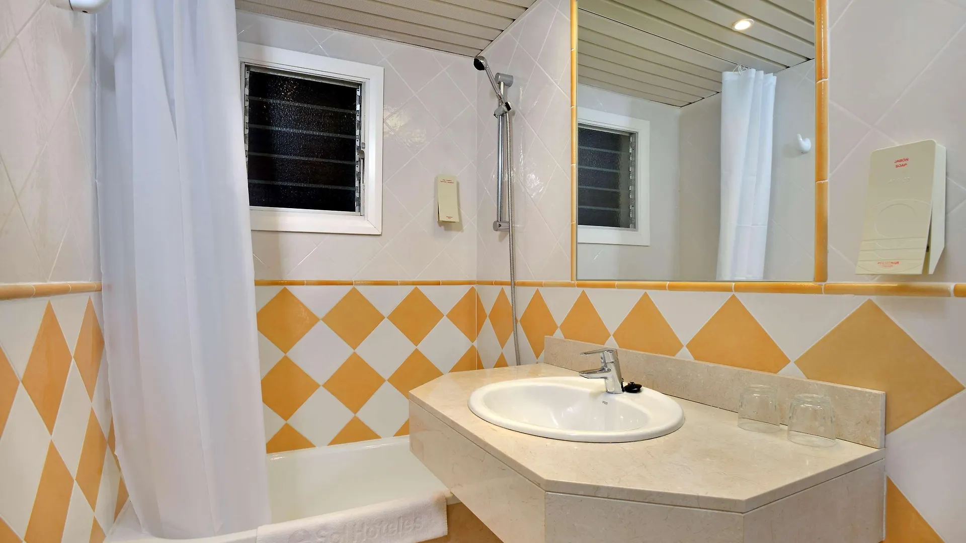 Sol Cala D'Or Apartamentos Ξενοδοχείο με διαμερίσματα Cala D´Or